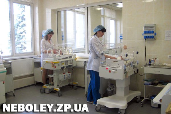Медики Запорожской детской облбольницы смогут спасать в полтора раза больше недоношенных детей (фото
