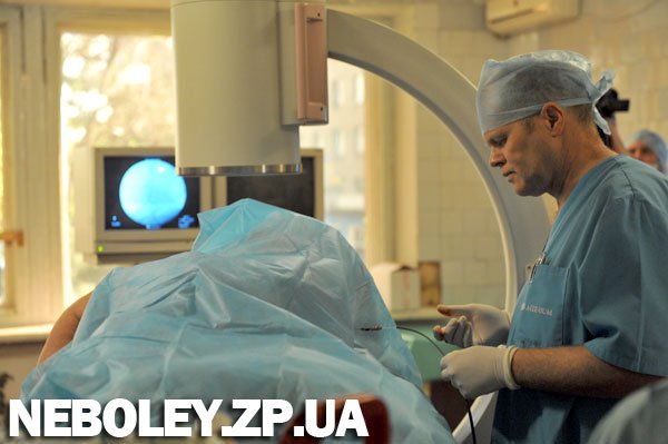 О лечении межпозвоночных грыж при помощи лазера в Запорожской областной больнице (фото)
