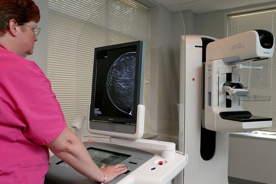 На 770 тысяч жителей в Запорожье исправен 1 маммограф