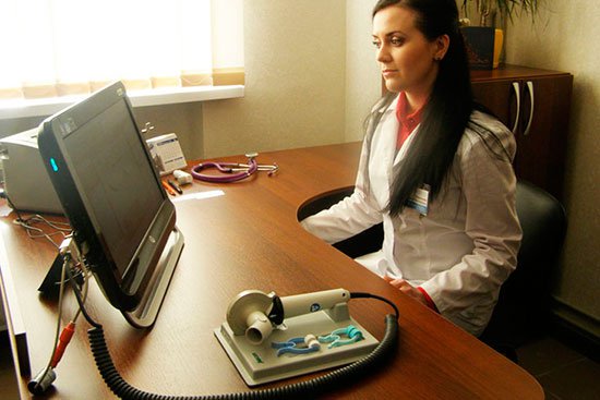 В Запорожской областной клинической больнице появился спирограф эксперт-класса