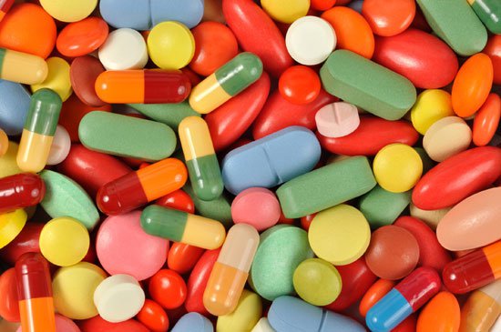 Витамины из аптеки: польза или вред?